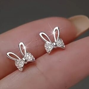 Reinstone Bunny Ears With Bow Stud Earrings NWT